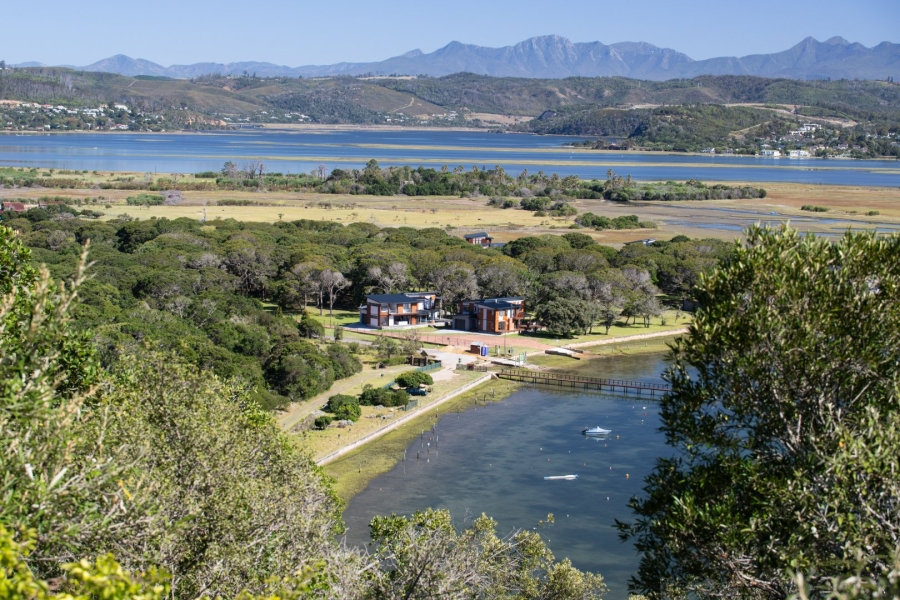  Bedroom Property for Sale in Brenton On Lake Western Cape